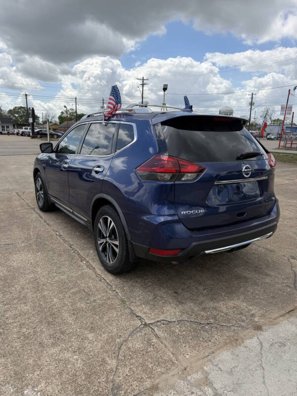 2018 Nissan Rogue SL