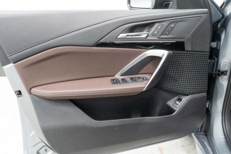 2025 BMW X2 xDrive28i