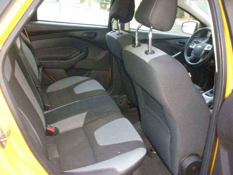 2012 Ford Focus SE