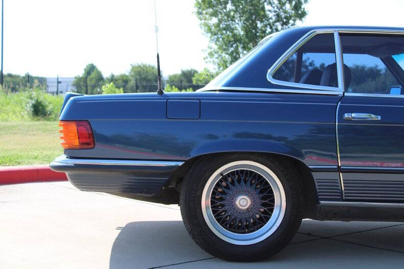 1985 Mercedes-Benz 500-Class