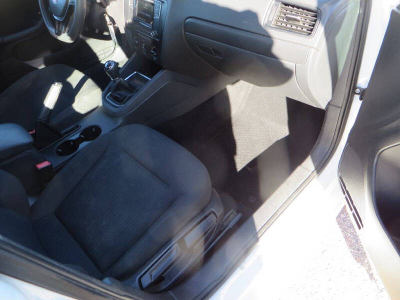 2016 Volkswagen Jetta