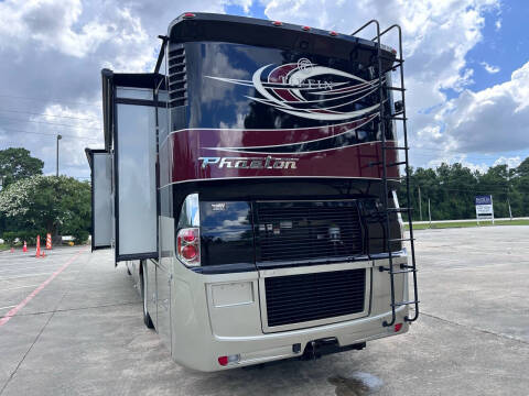 2019 Tiffin Phaeton 40qkh BUNK BEDS, King Bed