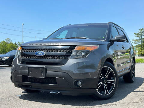 2015 Ford Explorer for sale at MAGIC AUTO SALES in Little Ferry NJ