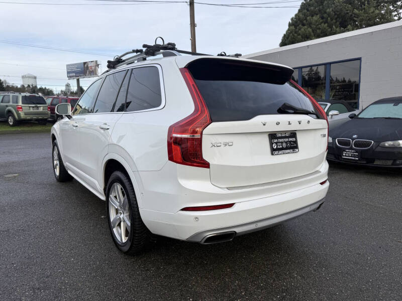 2016 Volvo XC90 T8 eAWD Momentum