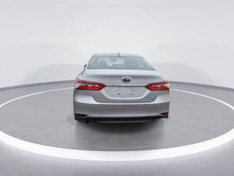 2021 Toyota Camry Hybrid LE