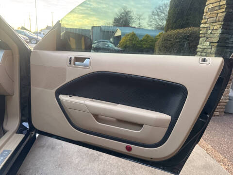 2007 Ford Mustang GT Deluxe