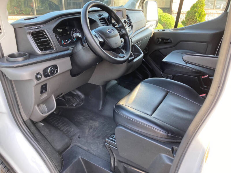 2024 Ford Transit 250