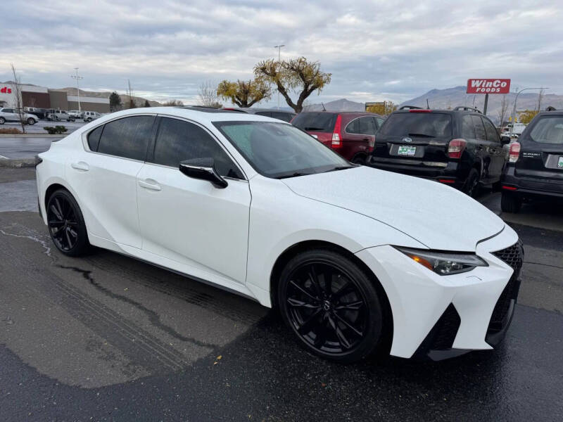 2021 Lexus IS 300