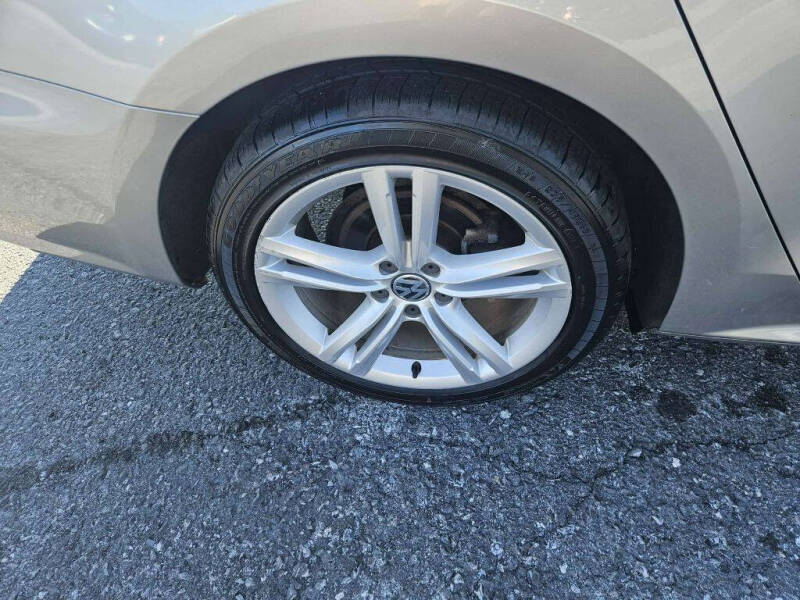 2013 Volkswagen Passat