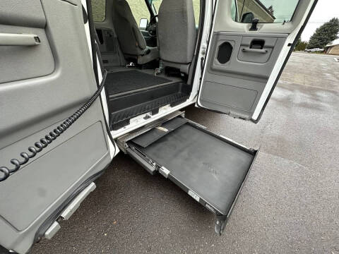 2008 Ford E-Series E-150 XLT