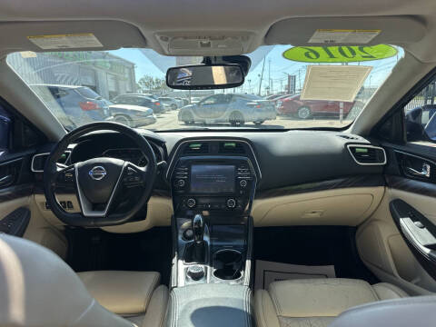 2016 Nissan Maxima Platinum