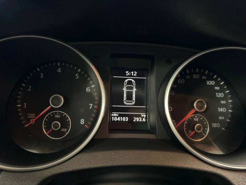 2010 Volkswagen GTI Base PZEV