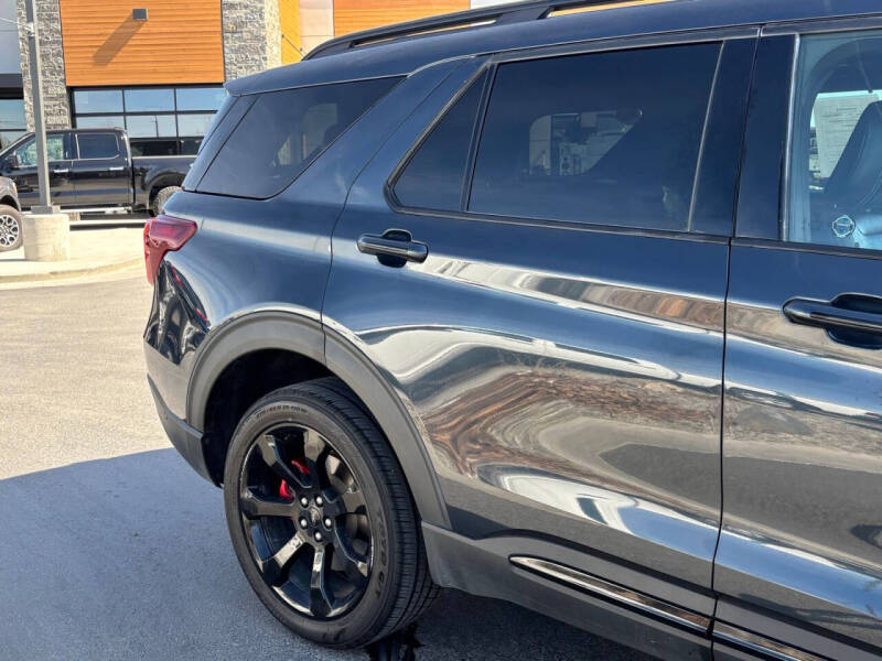 2022 Ford Explorer ST