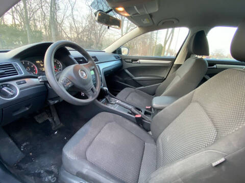 2013 Volkswagen Passat S