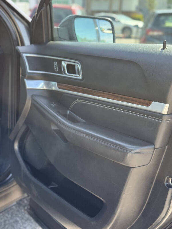 2018 Ford Explorer Limited