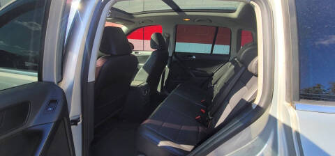 2010 Volkswagen Tiguan S 4Motion