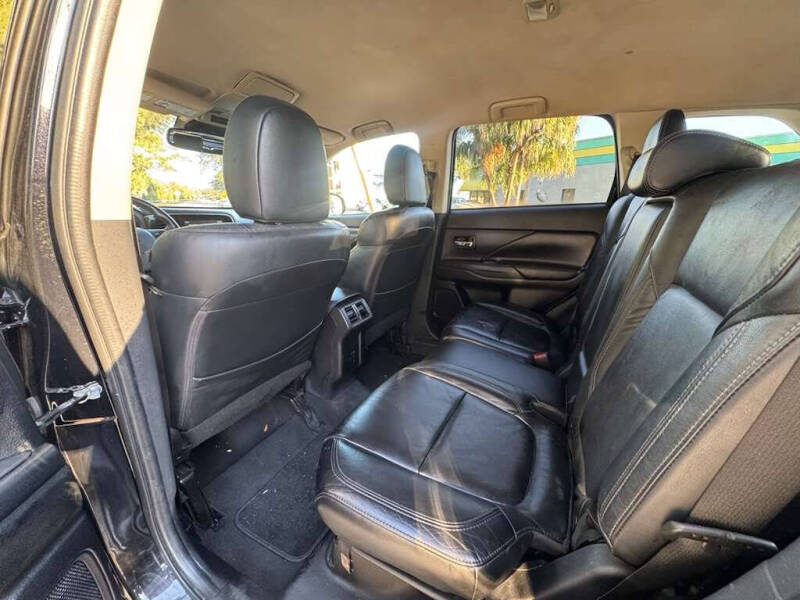 2020 Mitsubishi Outlander SEL