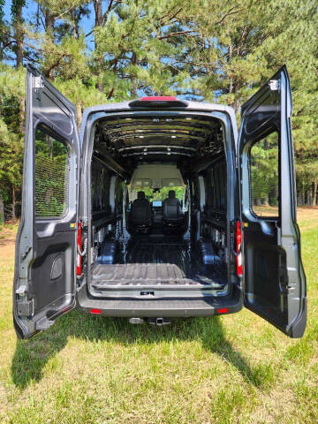 2023 Ford Transit 250