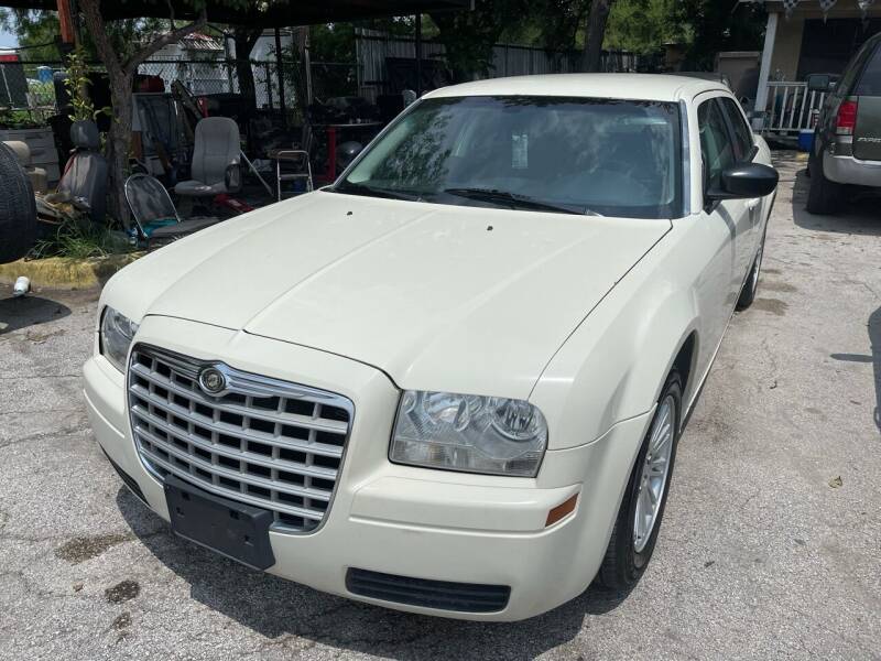 2009 Chrysler 300 for sale at Approved Auto Sales in San Antonio TX