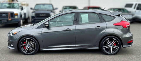 2018 Ford Focus ST