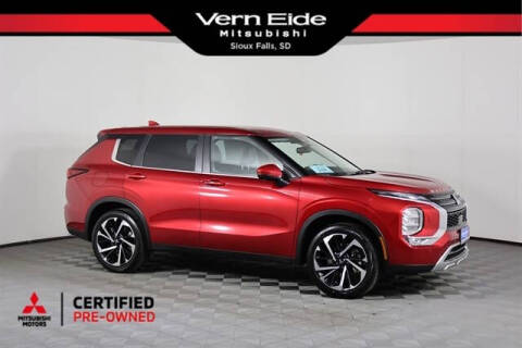 2023 Mitsubishi Outlander SE