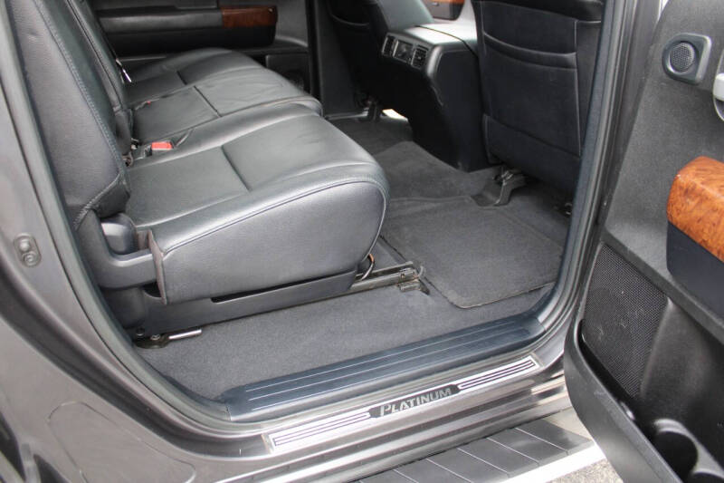 2013 Toyota Tundra Platinum