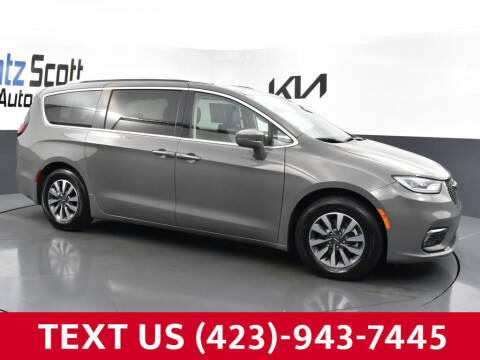 2021 Chrysler Pacifica for sale at Kia in Kingsport TN
