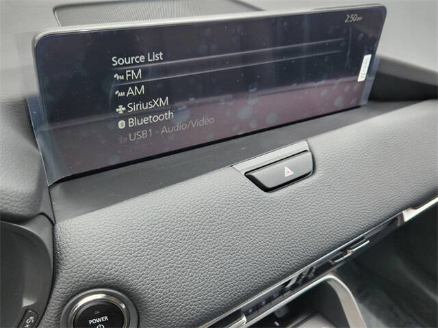 2025 Mazda CX-70 Plug-in Hybrid Premium