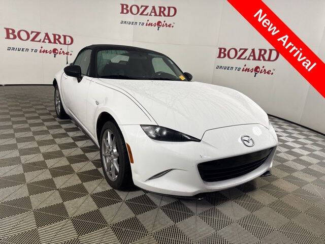 2016 Mazda MX-5 Miata Sport