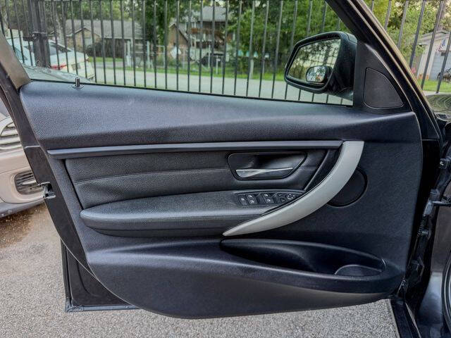 2012 BMW 3 Series 328i