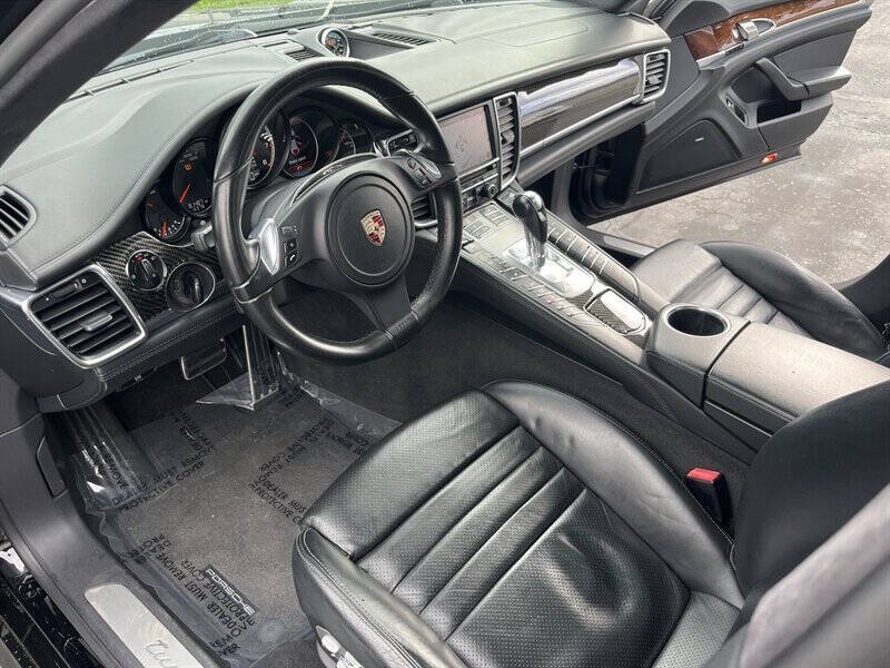 2011 Porsche Panamera Turbo