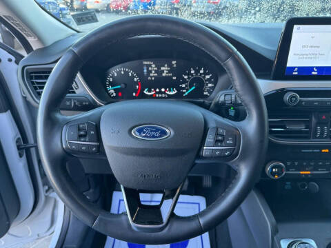 2021 Ford Escape SE