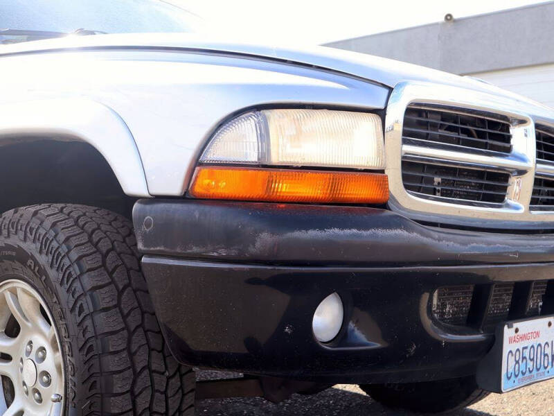 2004 Dodge Dakota SLT