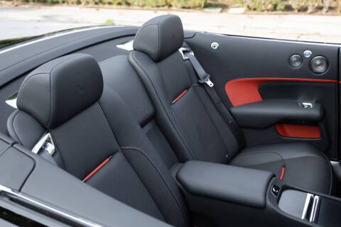 2019 Rolls-Royce Black Badge Dawn