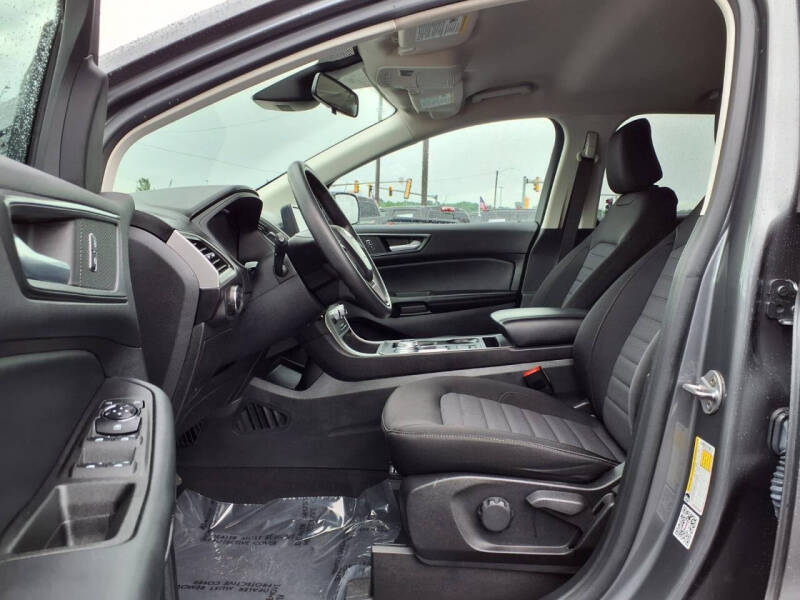 2024 Ford Edge SE