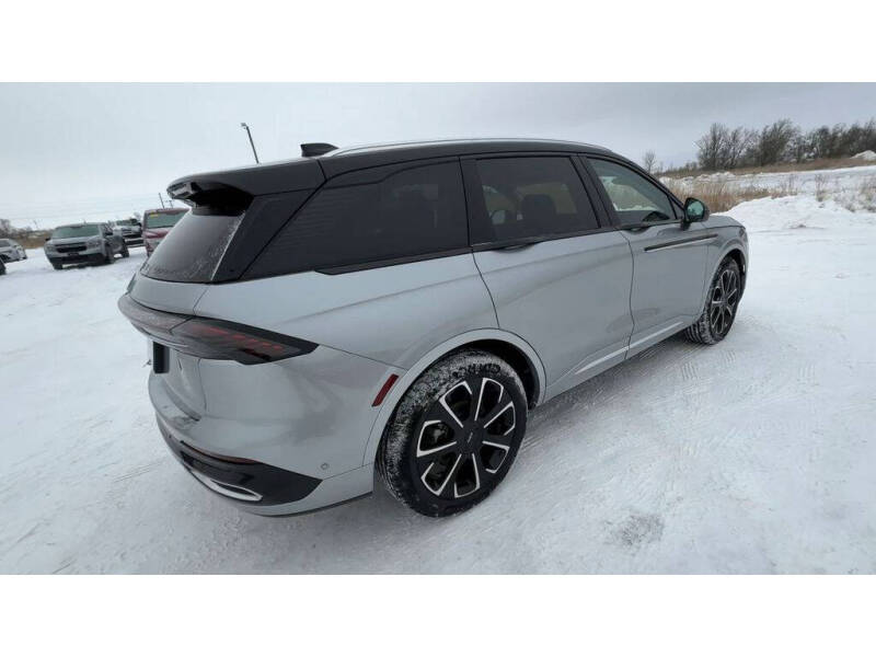 2024 Lincoln Nautilus Hybrid Reserve