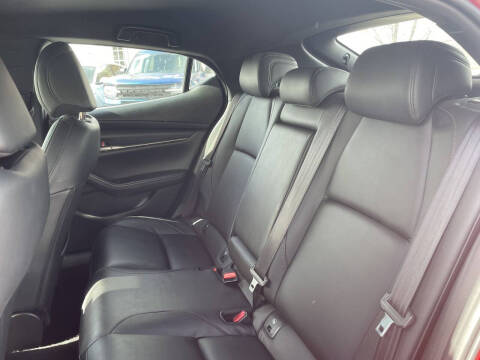 2022 Mazda Mazda3 Hatchback Select