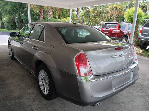 2014 Chrysler 300