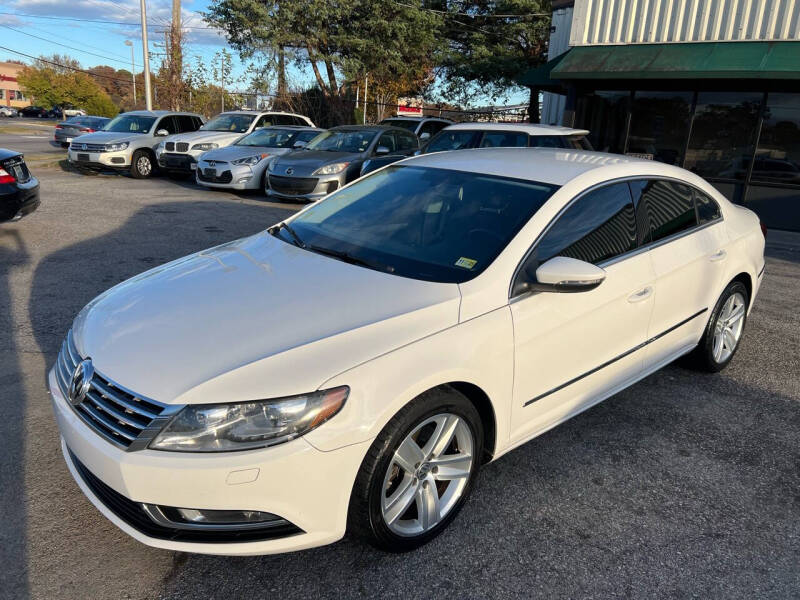 2013 Volkswagen CC R-Line photo 3