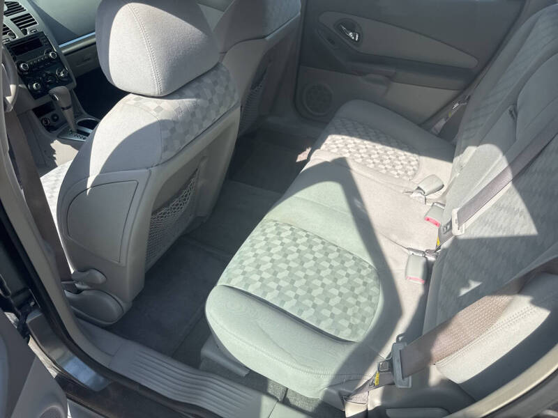 2005 Chevrolet Malibu Maxx LS