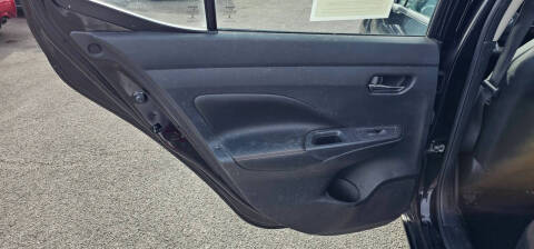 2020 Nissan Versa SR