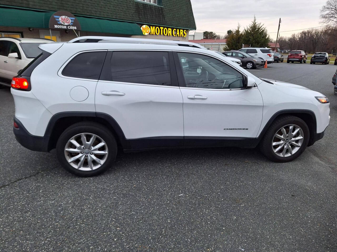 2015 Jeep Cherokee for sale at MD MOTORCARS in Aberdeen, MD