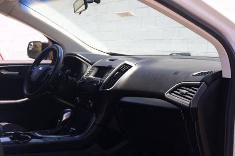 2016 Ford Edge SE