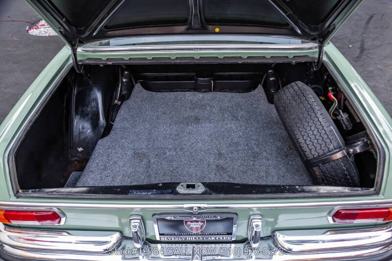 1973 Mercedes-Benz 280-Class