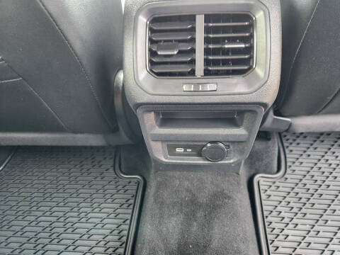 2022 Volkswagen Tiguan SE 4Motion