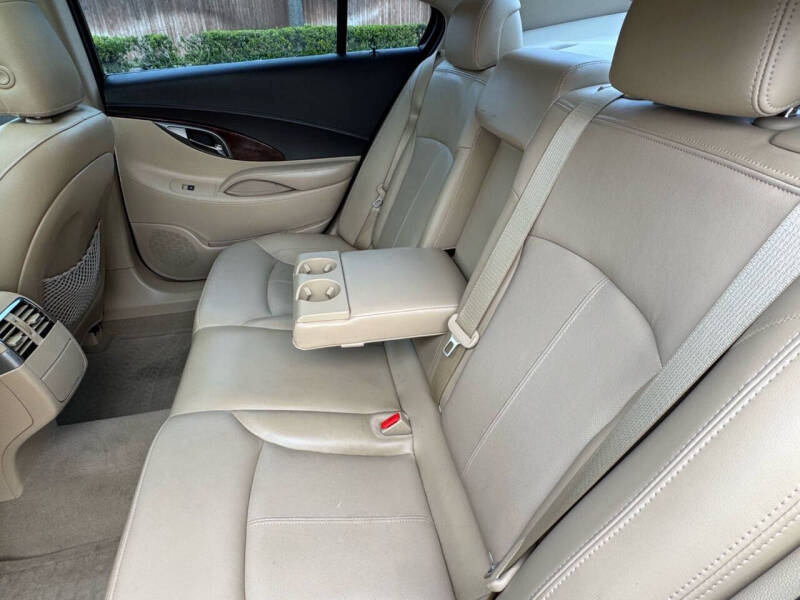 2012 Buick LaCrosse Premium 2