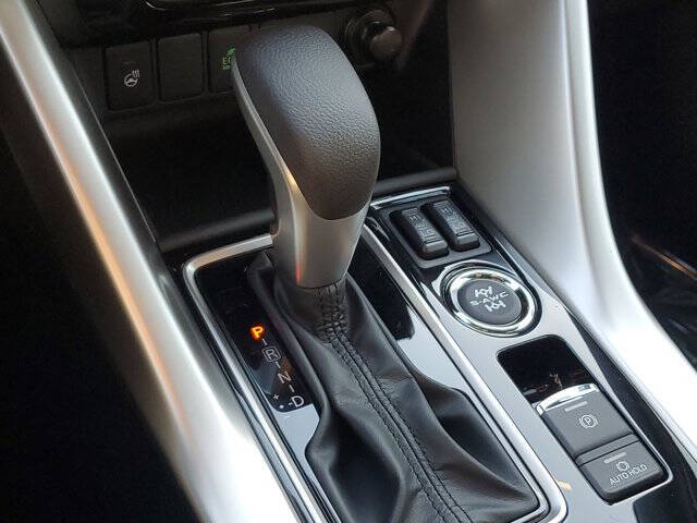 2026 Mitsubishi Eclipse Cross SEL