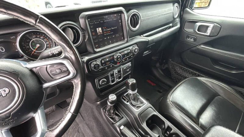 2020 Jeep Gladiator Overland