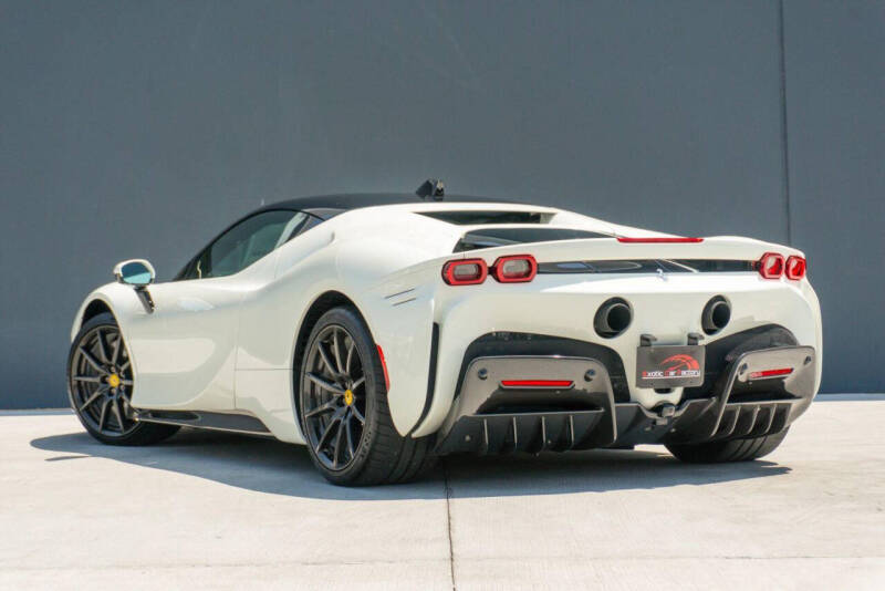 2023 Ferrari SF90 Stradale