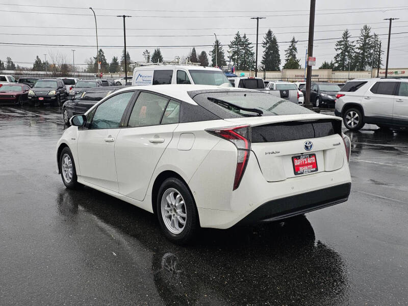 2017 Toyota Prius Four